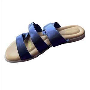 Size 13 Bree seems New Women’s Metallic Blue Open Toe Sandals 13 Wide Shoes